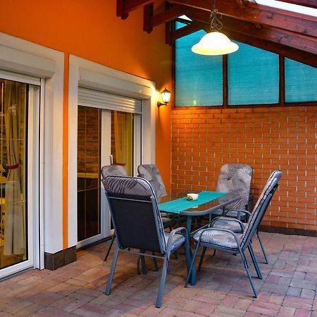 Afrodite Apartmanhaz Erlau Exterior foto